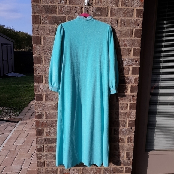 🌟 Vintage Vanity Fair robe size medium petite - Picture 2 of 8